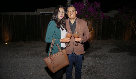  Ana Rodríguez y Julio Govea.