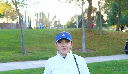  Sheila Cruz.