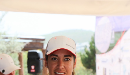  Fabiola González.
