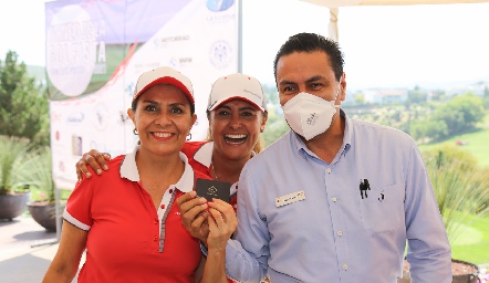  Paty González, Paty Lara y José Luis Castillo.