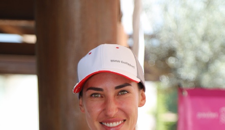  Alesia Shuvchenko.
