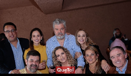  Erick Eichelmann, Alynn y Lico Ruiz, Tayde Gaviño, Héctor y Elizabeth Eichelmann, Coco y Fernando Rangel.