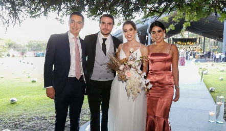  Emilio Payán, Manuel Saiz, Mónica Torres y Marily Tobías.