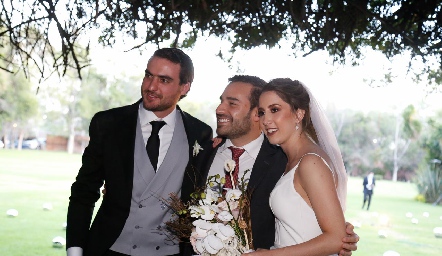  Manuel Saiz, Jaime y Mónica Torres.