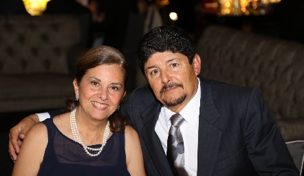  Lucía Gómez y Arturo González.