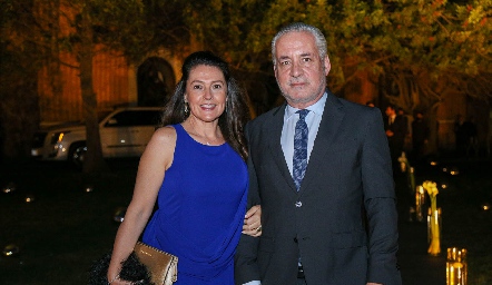  Martha López y Mauricio Rodríguez.