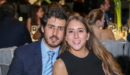  Gabriel Torres y Diana Olvera.