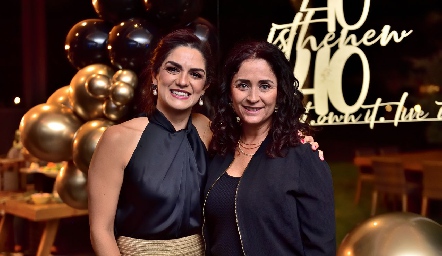  Daniela Gutiérrez y Verónica Conde.