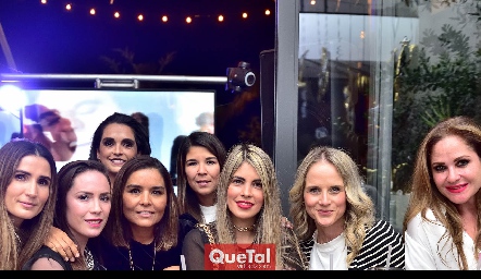  Lourdes Orozco, Mónica Barraza, Daniela Gutiérrez, Lorena Torres, Marifer Leal, Mariana Berrones, Anya de Lima y Cristy Reyes.