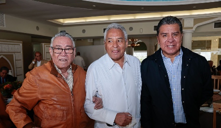  Miguel Naya, Jorge Daniel Hernández y José Castillo.