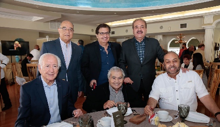  Marcelo de los Santos, Pedro Olvera, Arturo Esper, Antonio Esper, Mario García y Teófilo Torres Corzo.