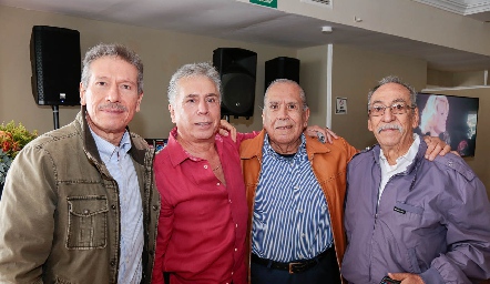  Fernando Treviño, Carlos Córdova, Miguel Romero y Jorge Quijano.