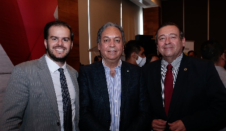  Adrian Laris, Carlos Torres Corzo y Carlos Mendizábal.