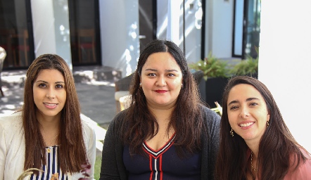  Ilse, Estefanía y Lorena.