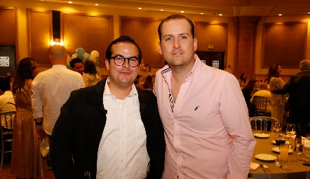  Ernesto Lozano y Héctor Fernández.