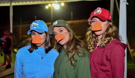 Ale Ascencio, Andrea Nava y Alexa Berrones.