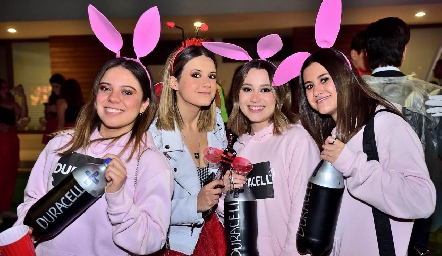 Selene Rosales, Valeria Ramos, Inés Gonzalez y Andréa Eguia.