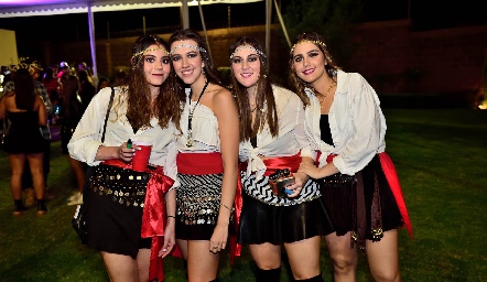 Ale Castrillón, Moni Michel, Mariana Gómez y Valentina Hernández.
