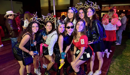  Amigas.