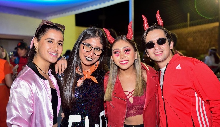 Ana Paula Aboytes, Naydelin Espinosa, Paulina Lara y Pablo Frulllo.