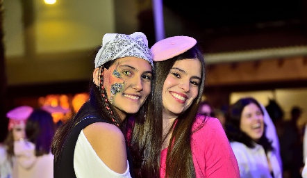 Natalia Gárate y Cassandra Nava.