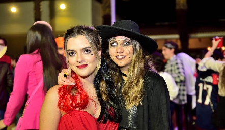 Inés Macías y Verónica Gómez.