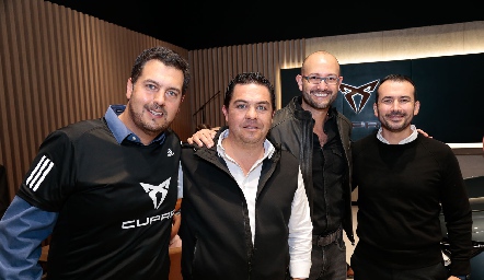  Javier Abella, Luis Manuel Abella, Juan Pablo Gómez y Carlos Marín.