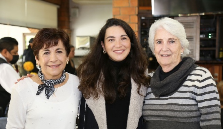  Alicia Dibildox, Yusa de la Rosa y Yusa Mendizábal.