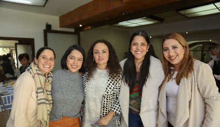  Mariana López, Nohemí Ávila, Gisell Gutiérrez, Alejandra Noyola y Joanna Gutiérrez.