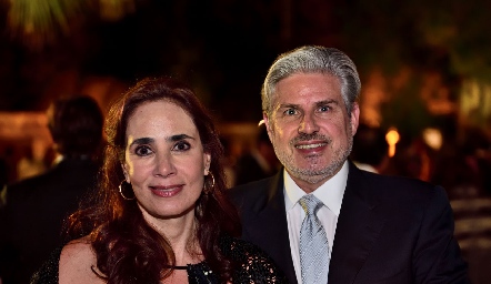  Cristina Chevaile y Miguel Ángel Bazúa.