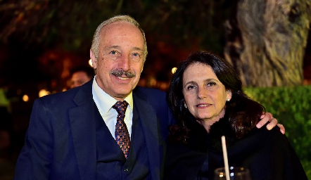  Federico Díaz infante y Gabriela Meade.