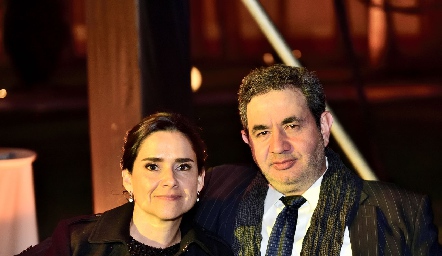  Mariel Quevedo y Juan Gallegos.