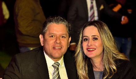  Pepe Guevara y Gaby Acosta.
