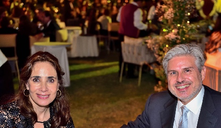  Cristina Chevaile y Miguel Ángel Bazúa.