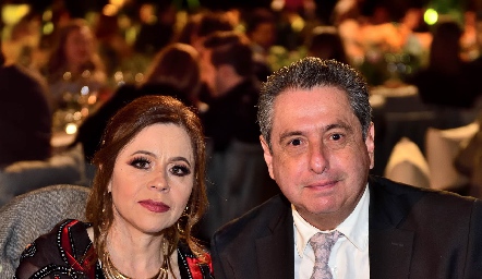  Katy Chavarría y Víctor Zepeda.