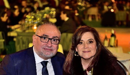  Roberto Zepeda y Beatriz Rojas.
