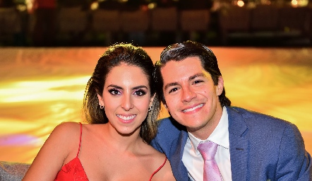  Regina Oliva y Arturo Hernández.