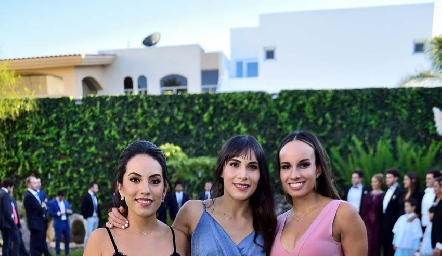  Ale Zepeda, Marina Gómez y Andrea Rodríguez.
