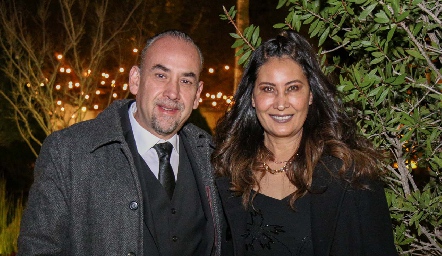  Mauricio Anaya y Angélica Martínez.