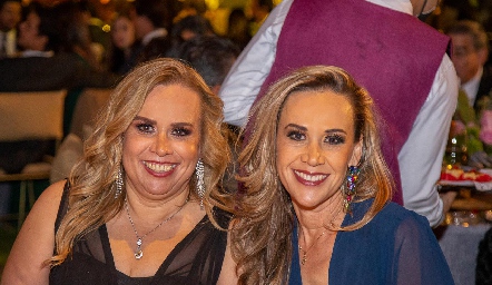 Claudia y Maricarmen Ayala.