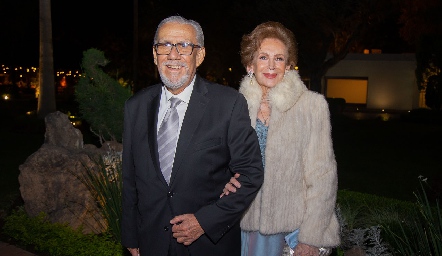  Alberto Ayala y Margarita Gallegos.
