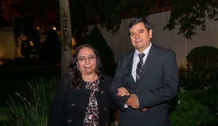 Mari Olvera y Pedro Ramírez.