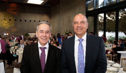  Arturo Ríos y Roberto Alcalde.