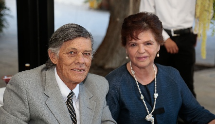  Javier Allende y Pilar Labastida.