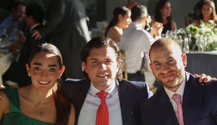  Maríanela Villasuso, Gerardo Serrano y Guillermo Medlich.