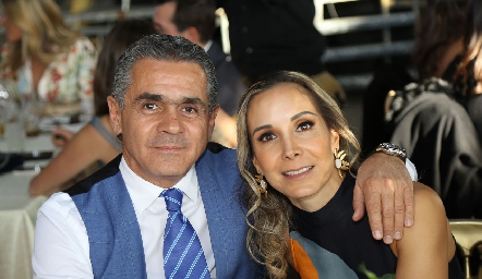  Mauricio Abud y Sofía Cázares.