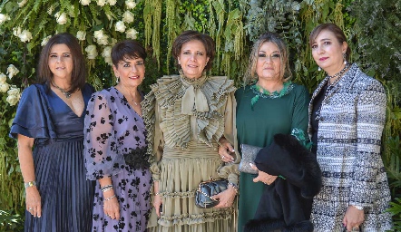  Paty Valadés, Guadalupe González, Clara Duarte, Carla Serna y Laura Michelle.