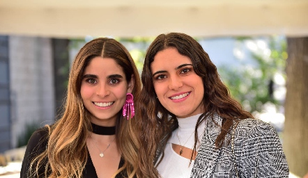  Rocío de la Vega y María Dolores Gómez.