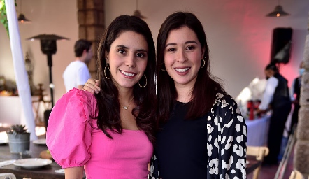  Ilse Lázaro y Montse Del Valle.