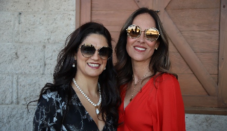  Daniela Gutiérrez y Adriana Pedroza.